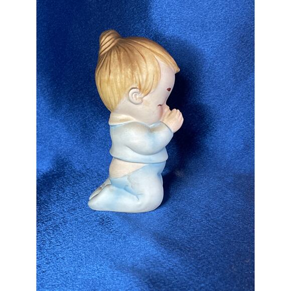 Vintage Bisque Porcelain Kneeling Praying Child Figurine - Picture 2 of 5